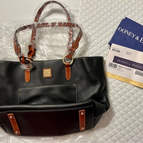 Dooney & Bourke Women's Pebble Grain Tammy Tote Bag - Black and Tan